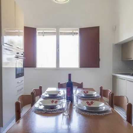 Mare Azzurro Torre Suda