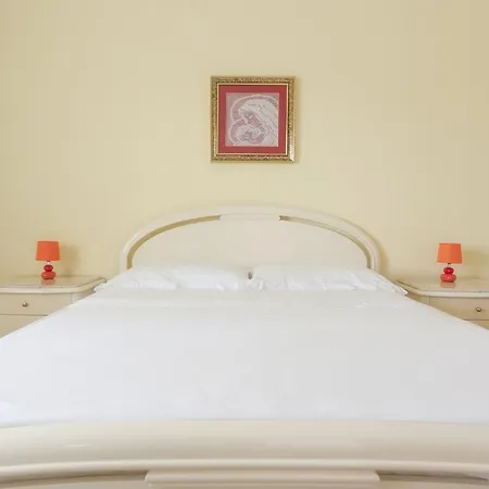 Mare Azzurro Apartment *